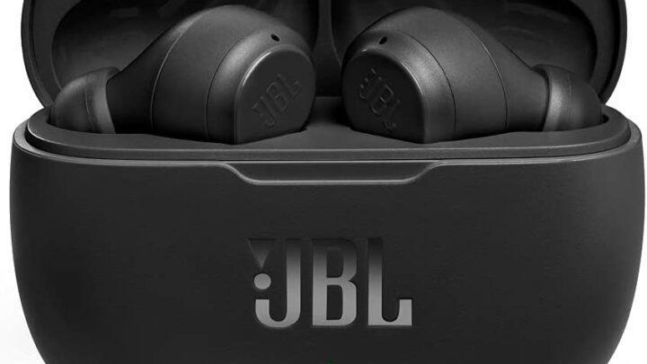 JBL In Ear Kopfhörer in schwarz